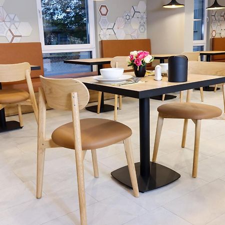 Hotel Wehra Wehr  Екстериор снимка