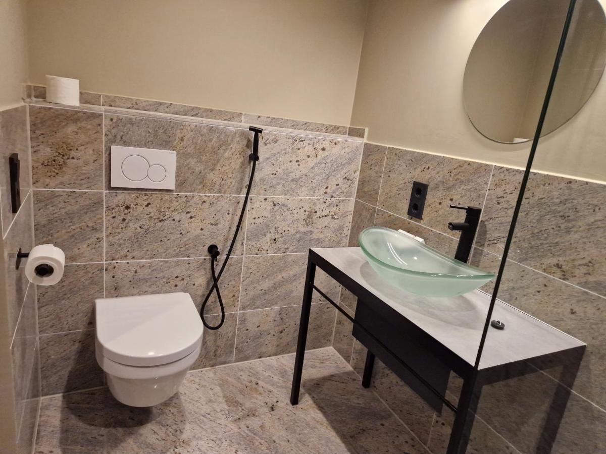 Hotel Wehra Wehr  Екстериор снимка