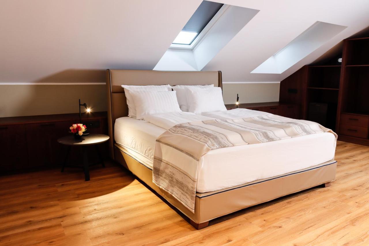 Hotel Wehra Wehr  Екстериор снимка