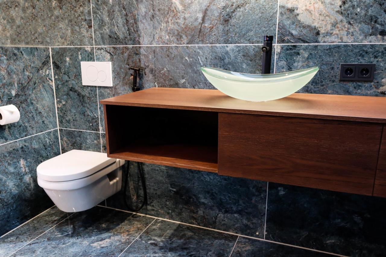 Hotel Wehra Wehr  Екстериор снимка