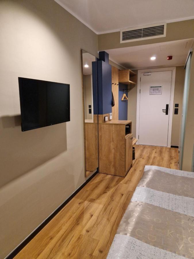 Hotel Wehra Wehr  Екстериор снимка